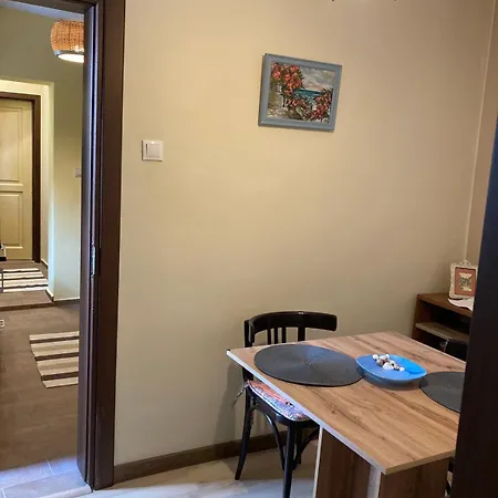 Historic House In The Heart Of Old Town *